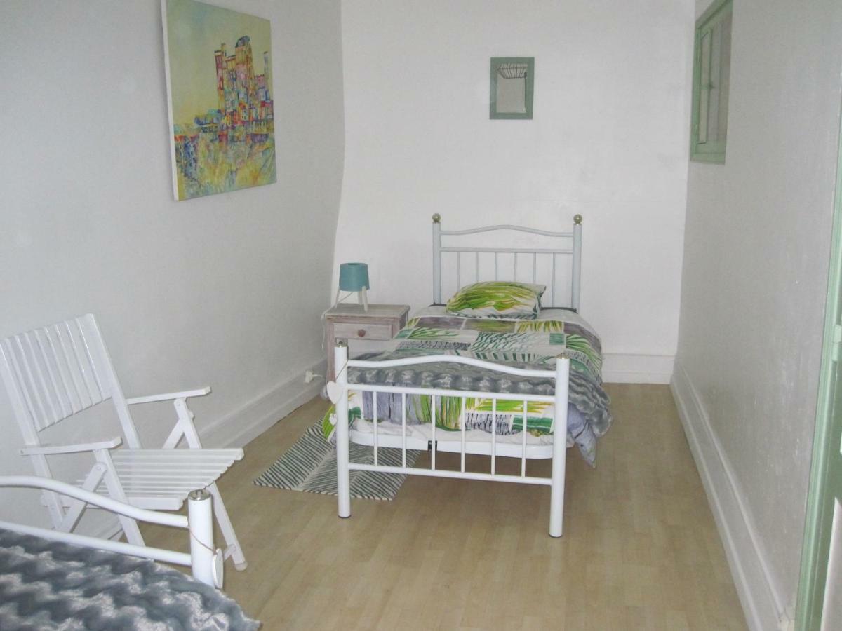 טורנוס Gite De La Madeleine 80 M2 מראה חיצוני תמונה